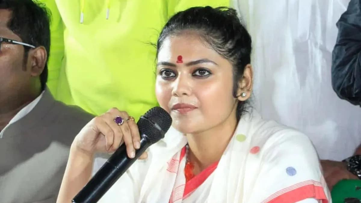 এবার ‘বেসুরো’ অভিষেকের ‘সেনাপতি’ সায়নী! শতাব্দী‑শুভেন্দুর চা‑চক্রে তীব্র জল্পনা