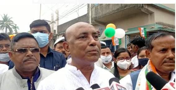 দলীয় প্রার্থীর সমর্থনে রবিবাসরীয় প্রচারে খাদ্যমন্ত্রী রথীন ঘোষ