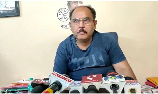আলো রানী সরকারের নাগরিকত্ব নিয়ে প্রশ্ন তুলে গোপাল শেঠের প্রশ্নের মুখে বিজেপি নেতা স্বপন মজুমদার