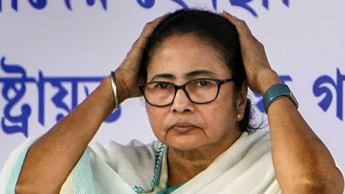 সিংহভাগ কাউন্সিলর না আসায় বাতিল মমতার বৈঠক