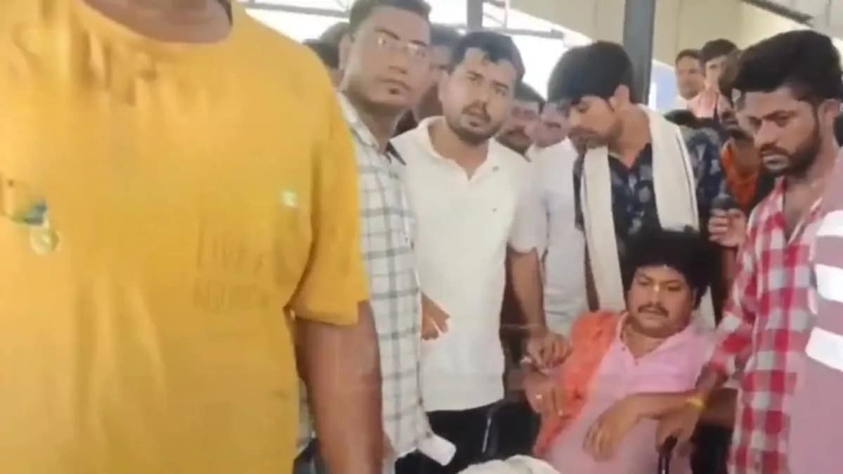 হরিনাম সংকীর্তনে আপত্তি! বোলপুরে শ্যামল নাগের উপর ইসলামপন্থীদের প্রাণঘাতী হামলা