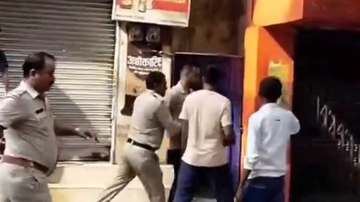বিয়ের নামে ধর্মান্তকরণের ফাঁদ! আসানসোলে স্থানীয় হিন্দু সমাজের দৃঢ় প্রতিরোধ