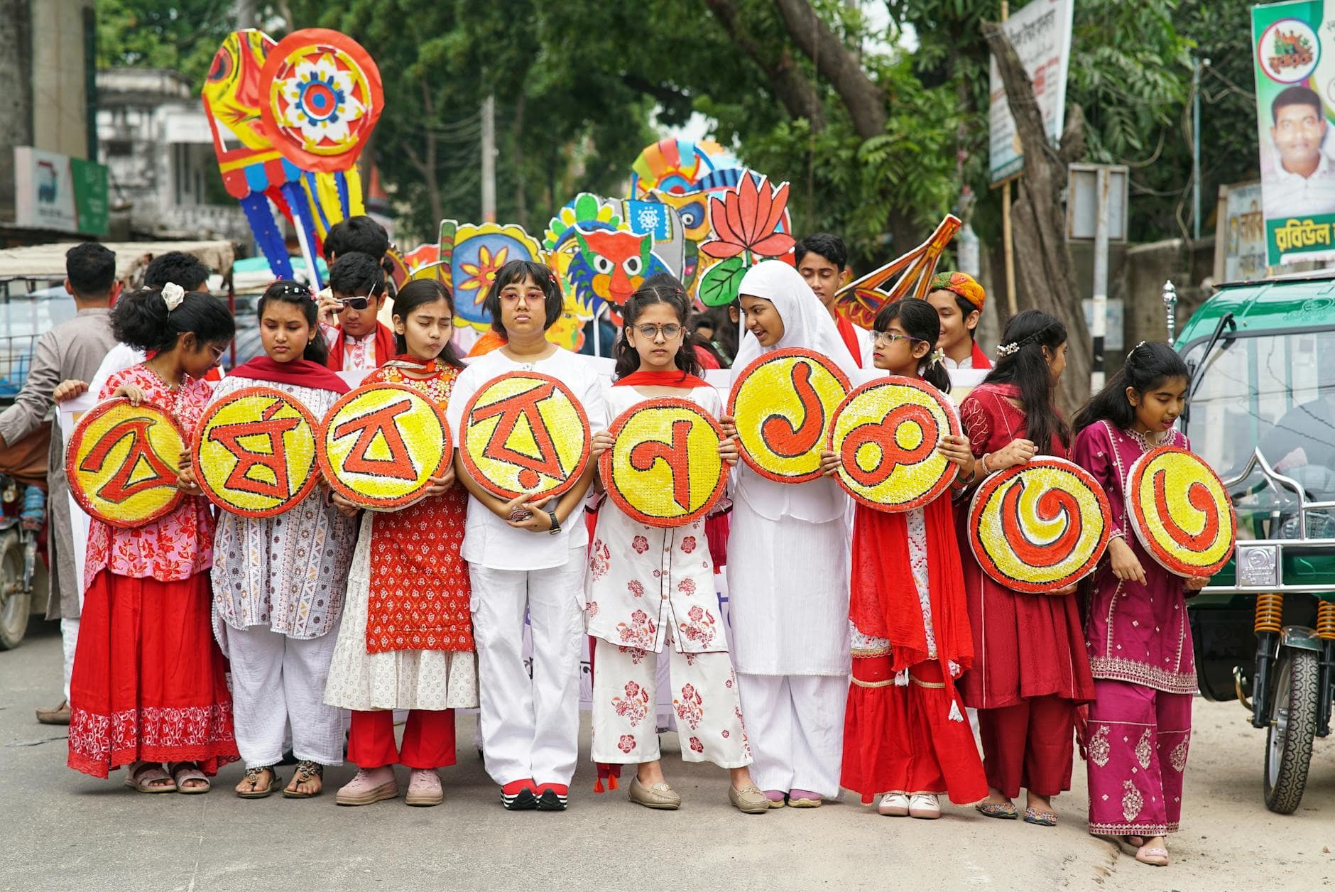 অভিষেকের উপর হামলার প্রতিবাদ, মঙ্গলবার কলকাতায় অবস্থান-বিক্ষোভ মমতার