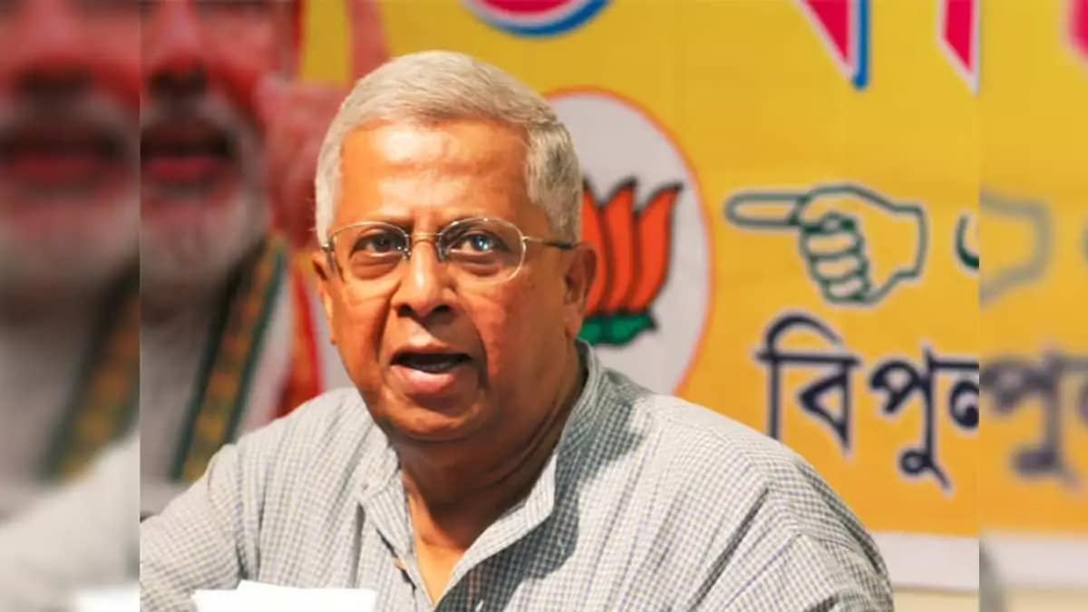 মুক্তিযুদ্ধে পাক সমর্থক মুসলিম হকারদের কলকাতায় বসিয়েছে সুব্রত-কলিমুদ্দিন